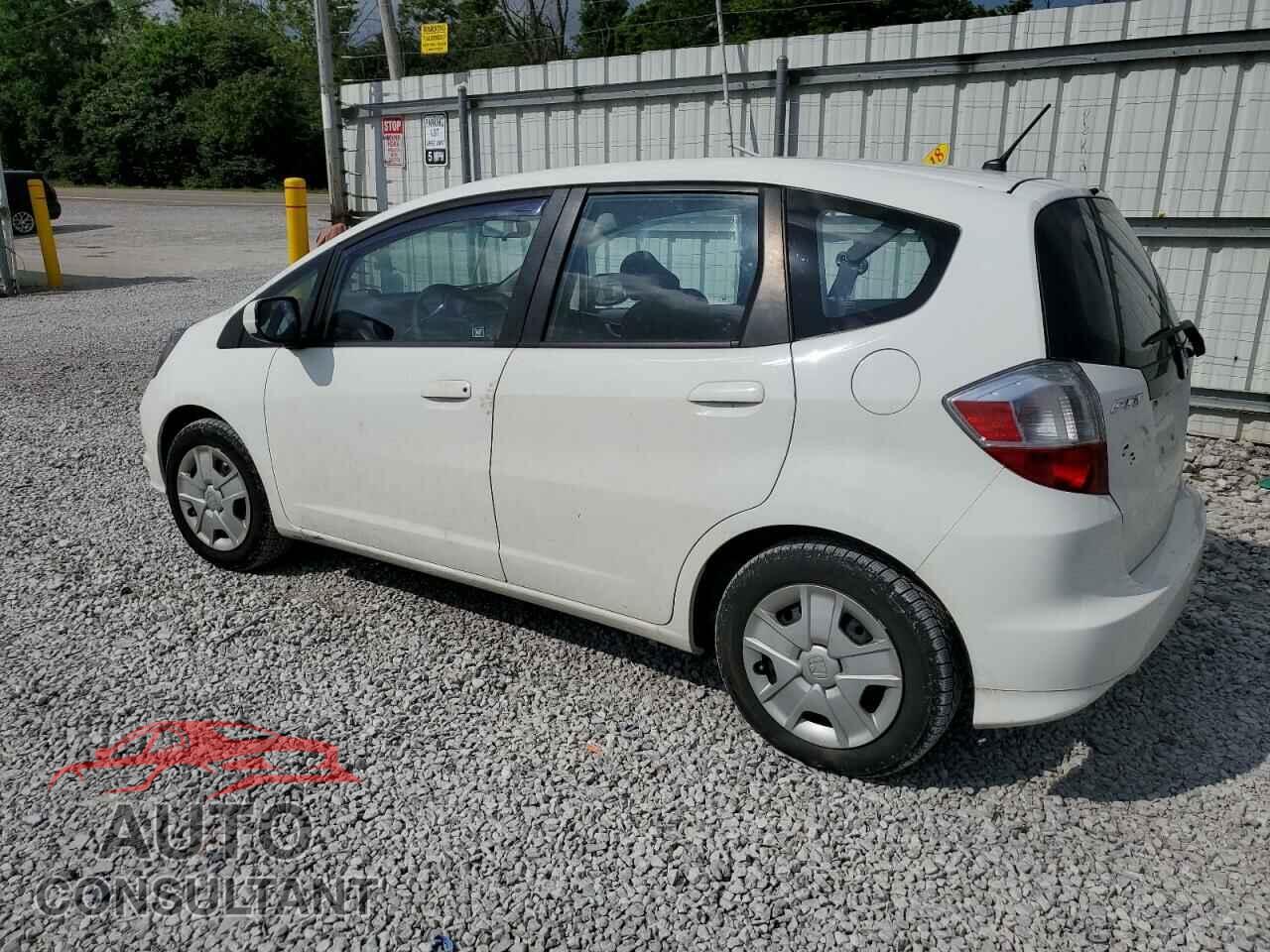 HONDA FIT 2013 - JHMGE8H36DC045573
