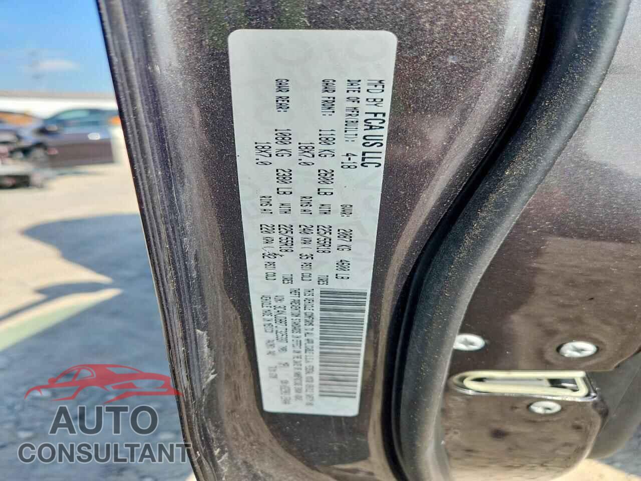 JEEP COMPASS 2018 - 3C4NJDBB7JT325337
