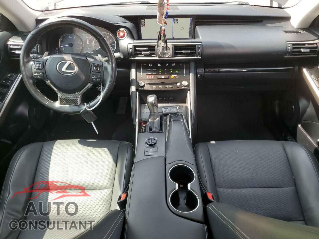 LEXUS IS 2017 - JTHCM1D22H5016393