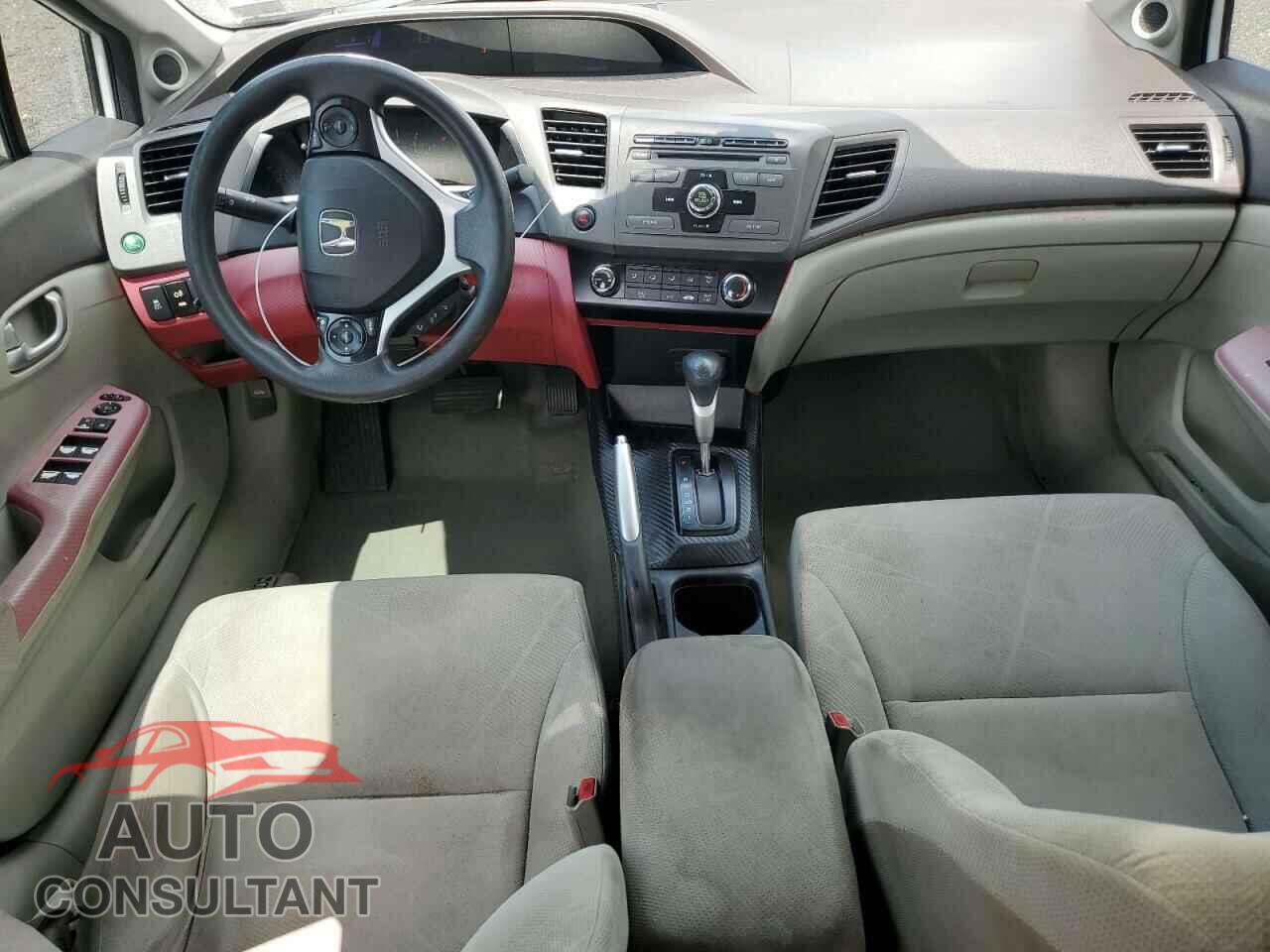 HONDA CIVIC 2012 - 2HGFB2F84CH521477