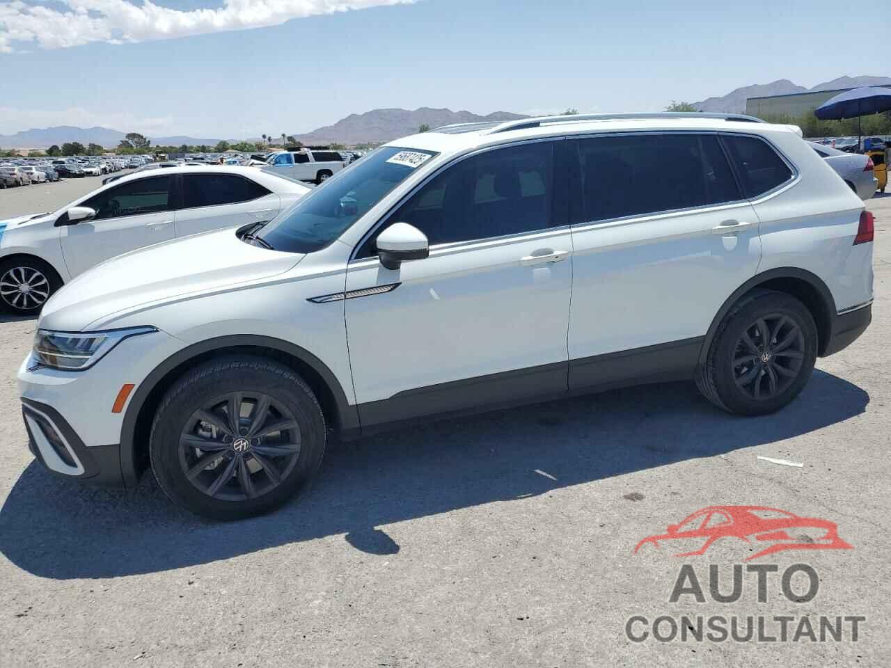 VOLKSWAGEN TIGUAN 2022 - 3VV3B7AX0NM033243