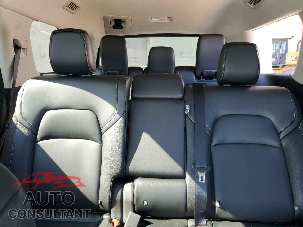 NISSAN PATHFINDER 2023 - 5N1DR3CC3PC247029