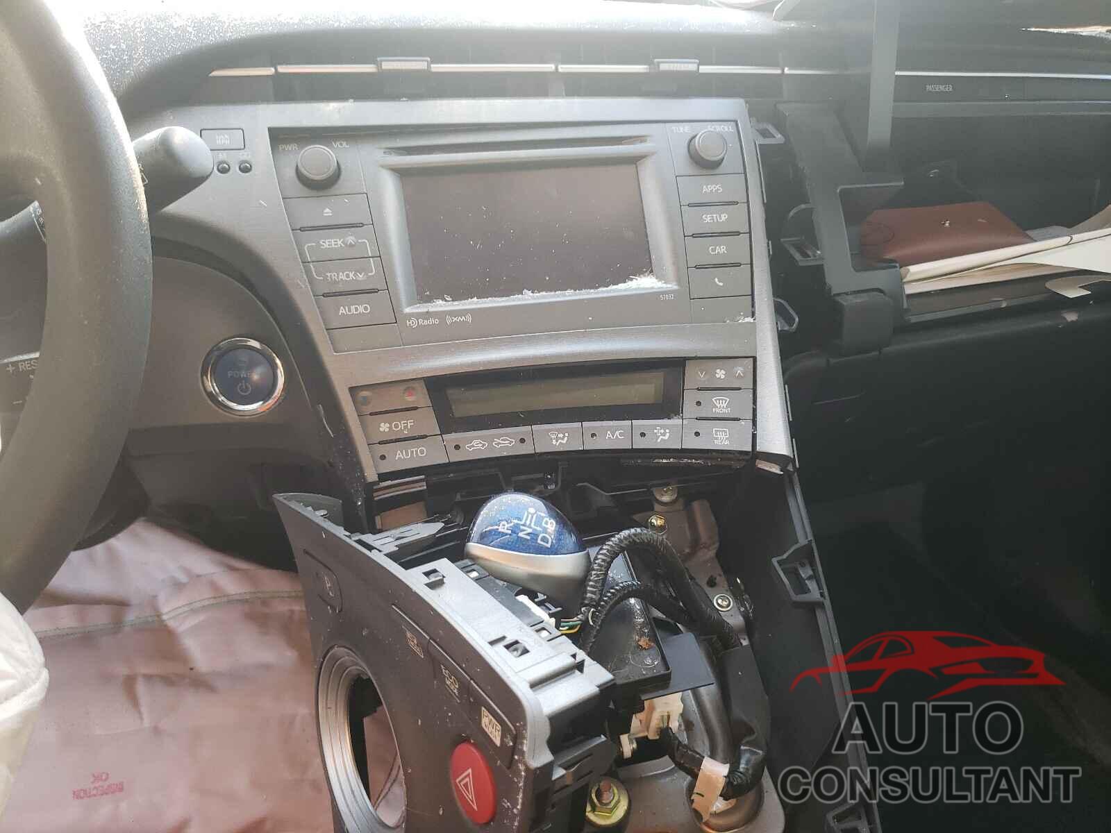 TOYOTA PRIUS 2015 - JTDKN3DU4F1908155