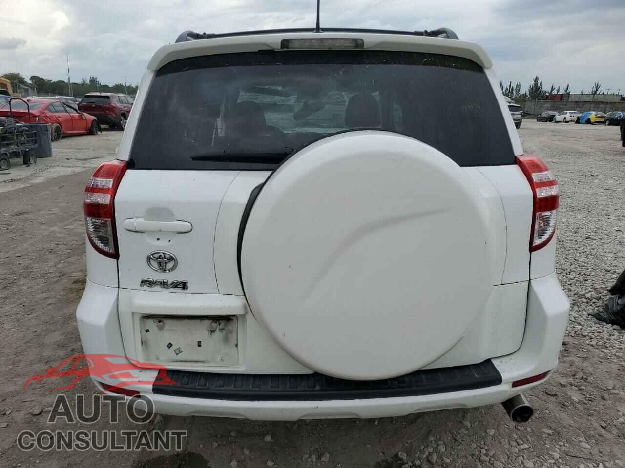 TOYOTA RAV4 2011 - 2T3ZF4DV9BW081839