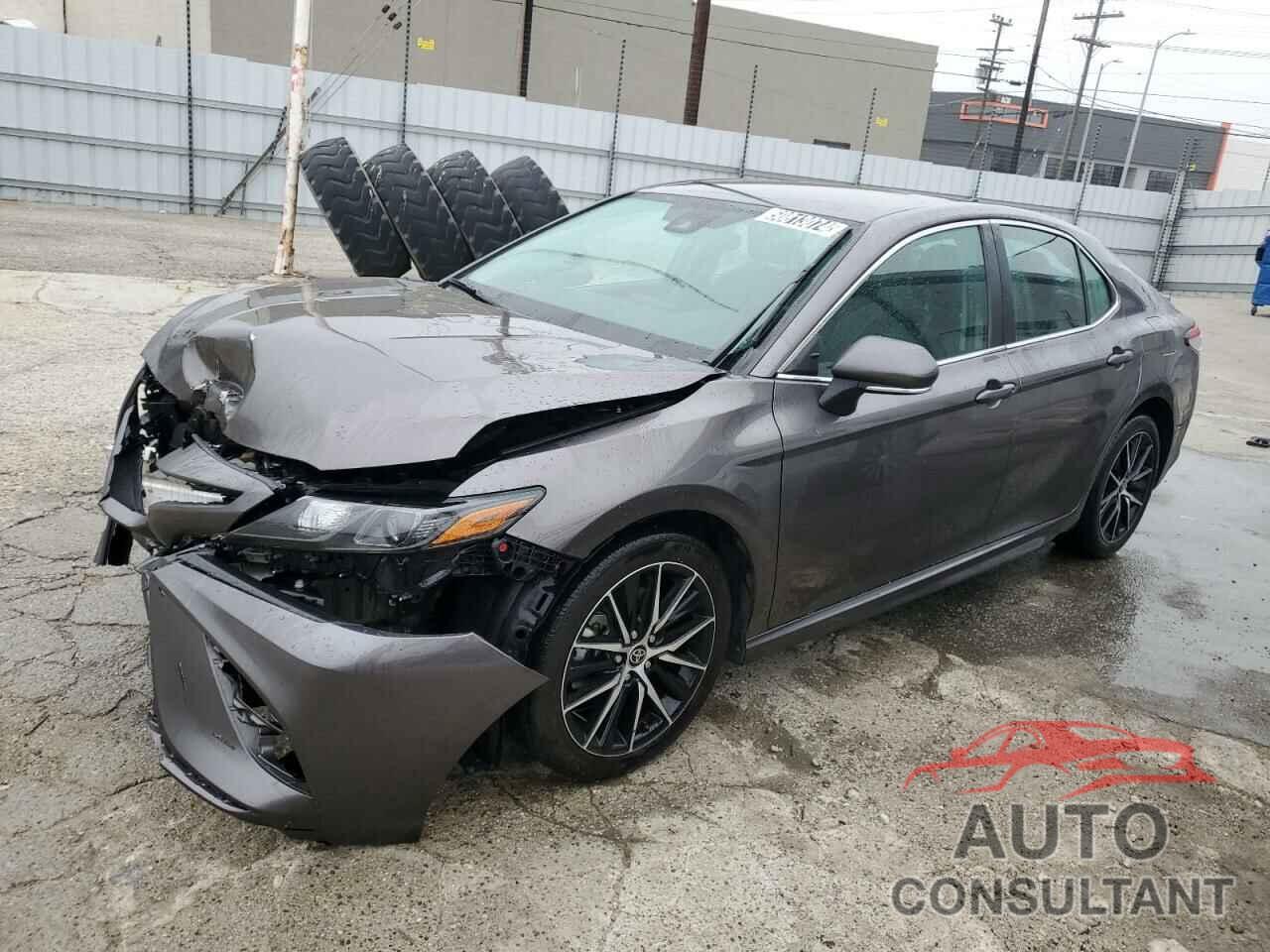TOYOTA CAMRY 2022 - 4T1G11AK3NU667240