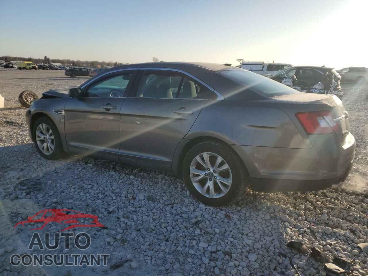 FORD TAURUS 2011 - 1FAHP2EW3BG116719