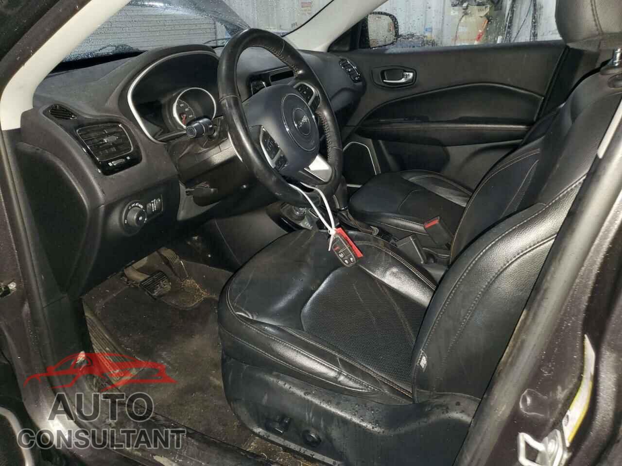 JEEP COMPASS 2019 - 3C4NJDCB4KT620699
