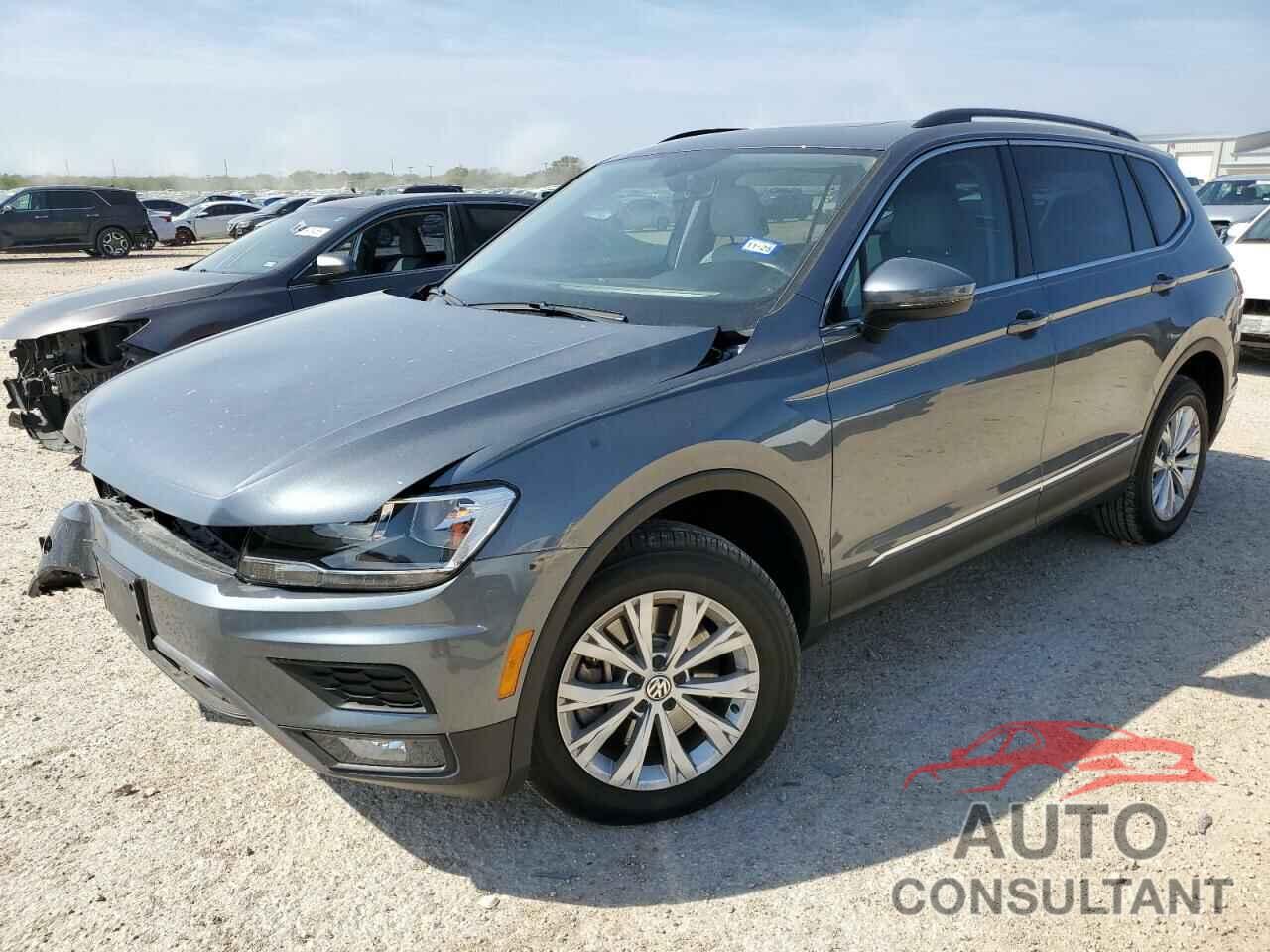 VOLKSWAGEN TIGUAN 2018 - 3VV3B7AX3JM010677