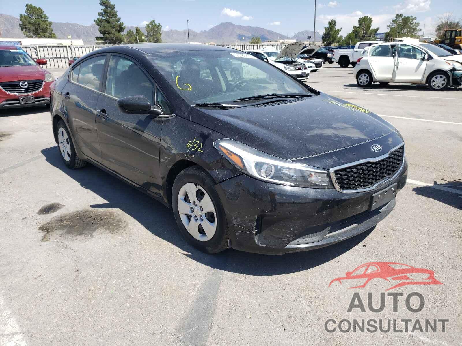 KIA FORTE 2018 - 3KPFK4A73JE224959