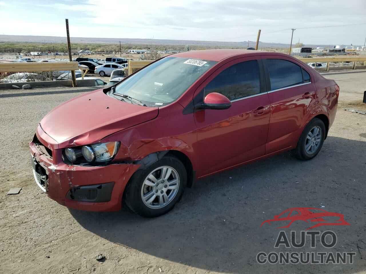 CHEVROLET SONIC 2015 - 1G1JC5SH1F4132660