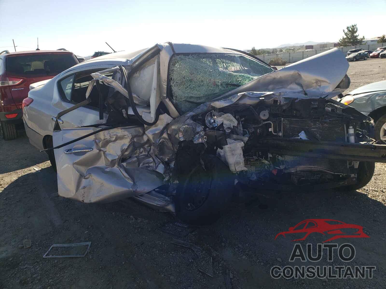 NISSAN VERSA 2017 - 3N1CN7AP3HK426887