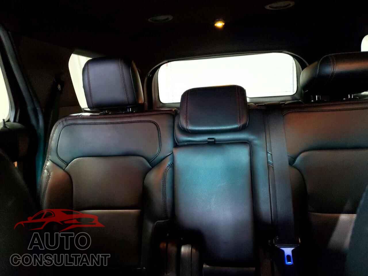 FORD EXPLORER 2017 - 1FM5K8GT8HGA83514