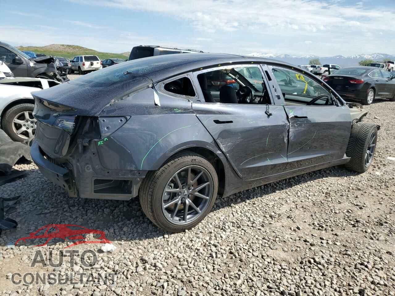 TESLA MODEL 3 2018 - 5YJ3E1EB2JF073680