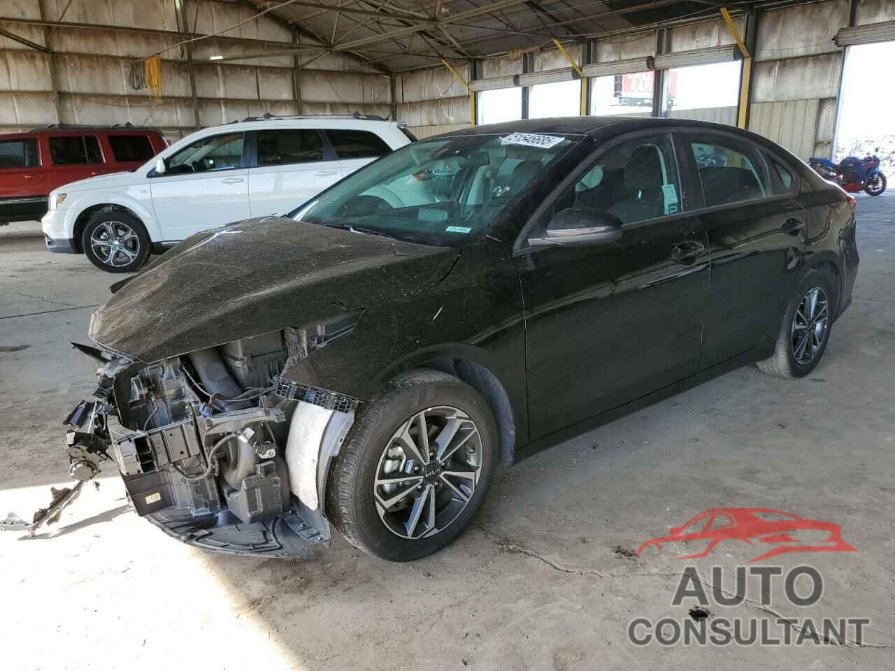 KIA FORTE 2024 - 3KPF24AD8RE800823
