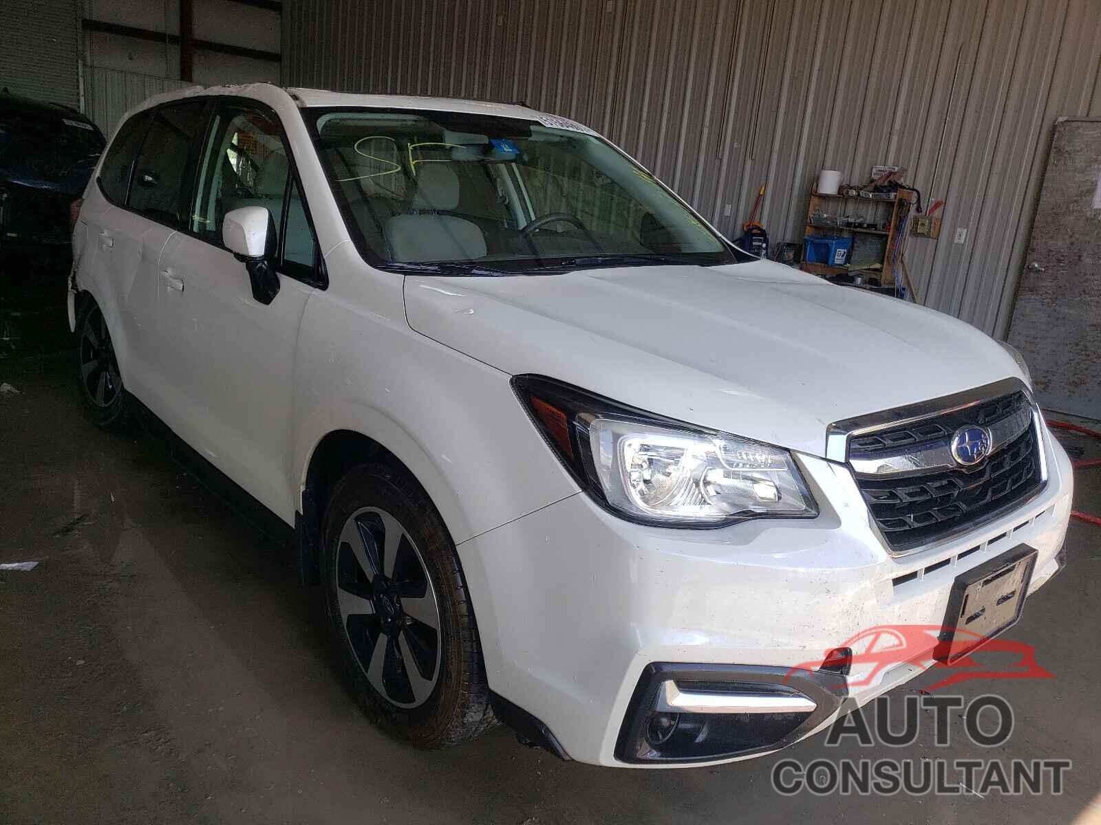 SUBARU FORESTER 2018 - JF2SJAEC5JG453006