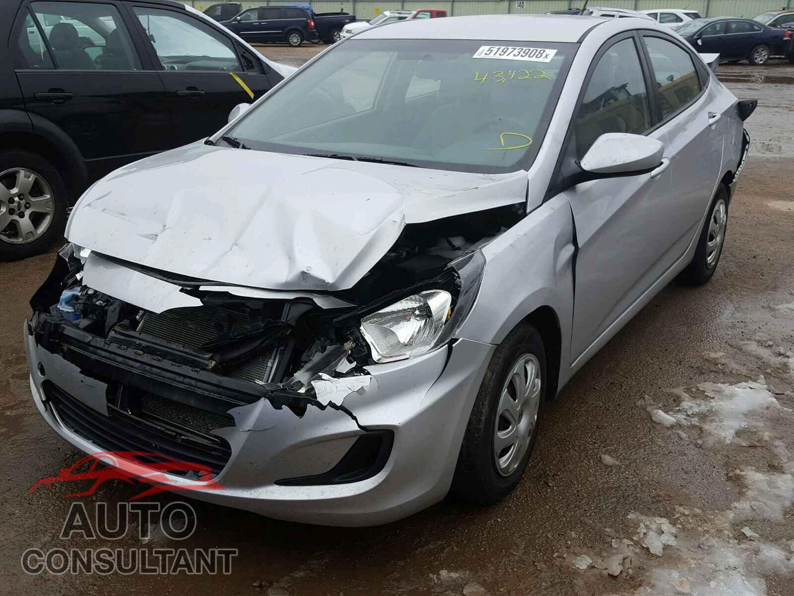 HYUNDAI ACCENT 2017 - KMHCT4AEXHU200499