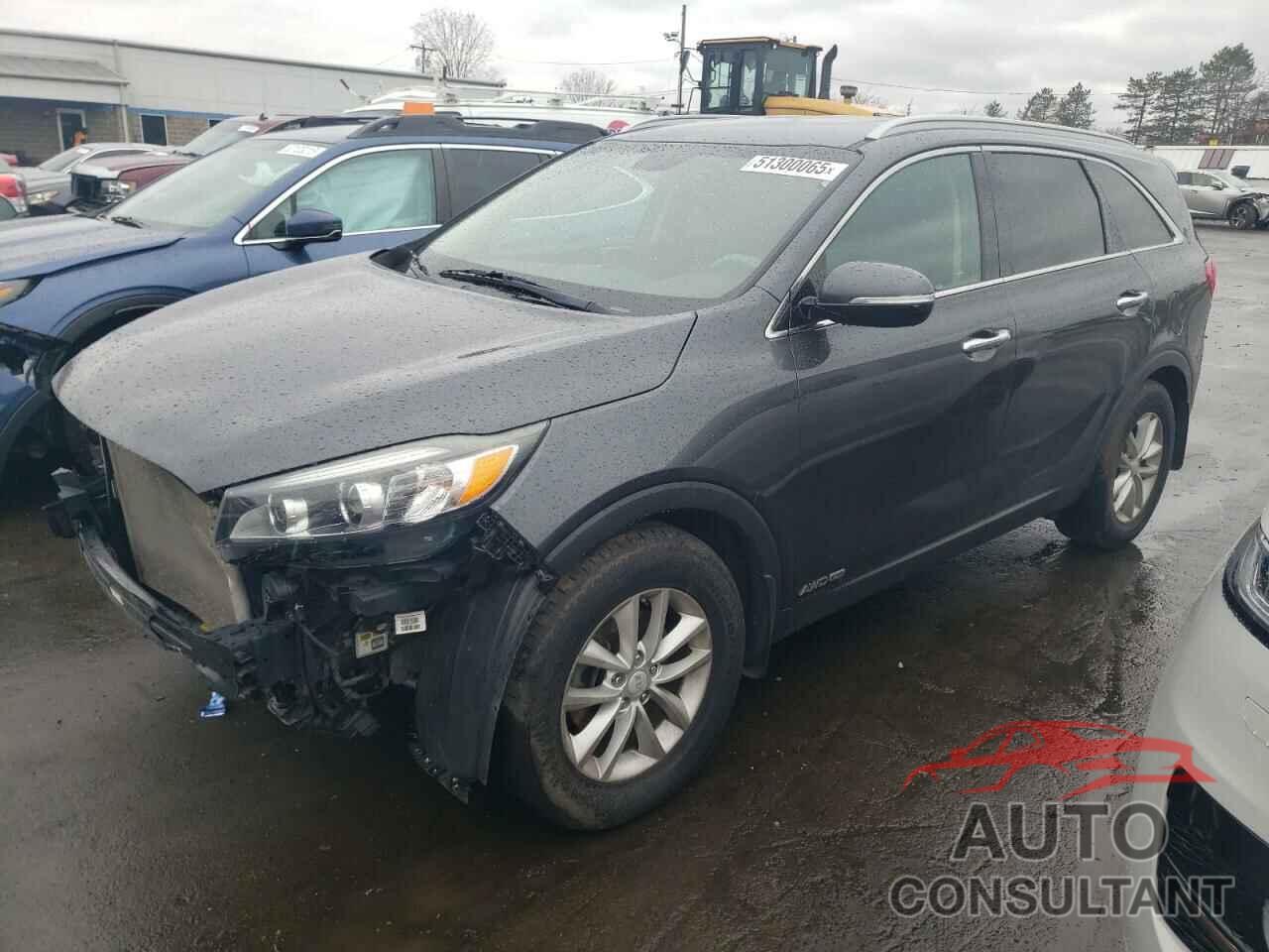 KIA SORENTO 2018 - 5XYPGDA56JG407120