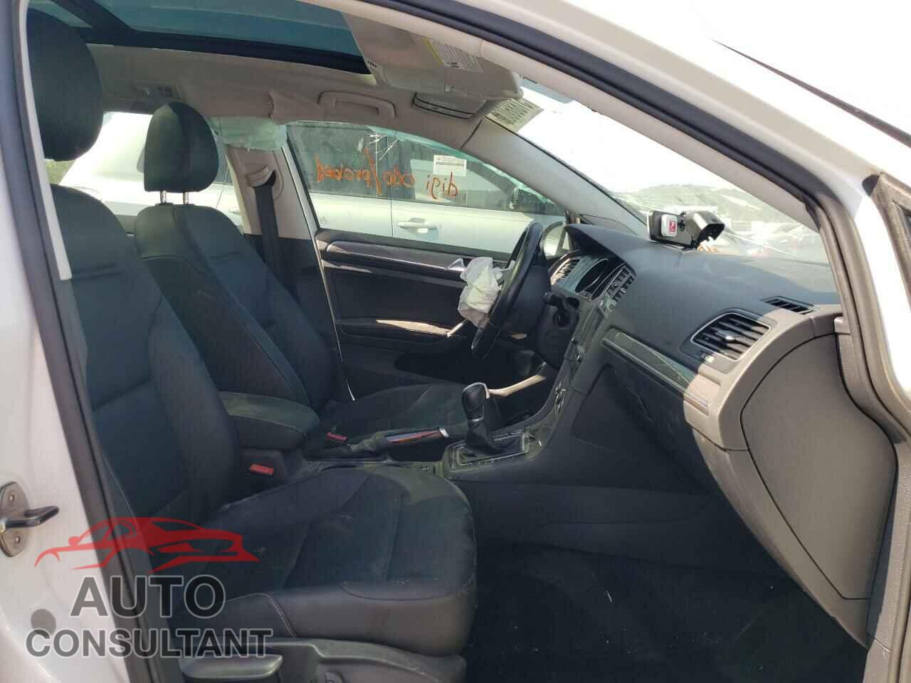 VOLKSWAGEN GOLF 2017 - 3VWH17AU2HM512519