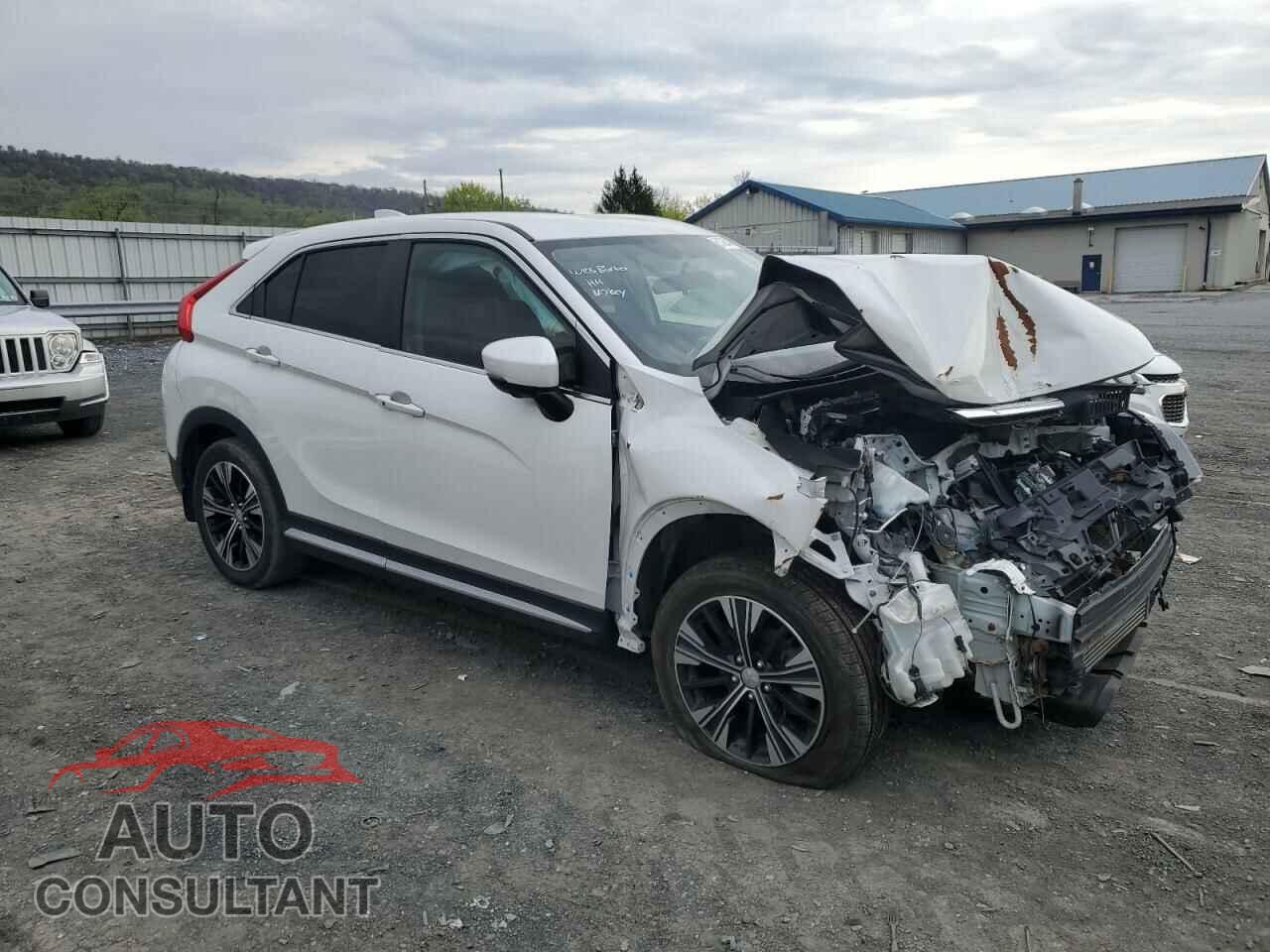 MITSUBISHI ECLIPSE 2018 - JA4AT5AA5JZ040632