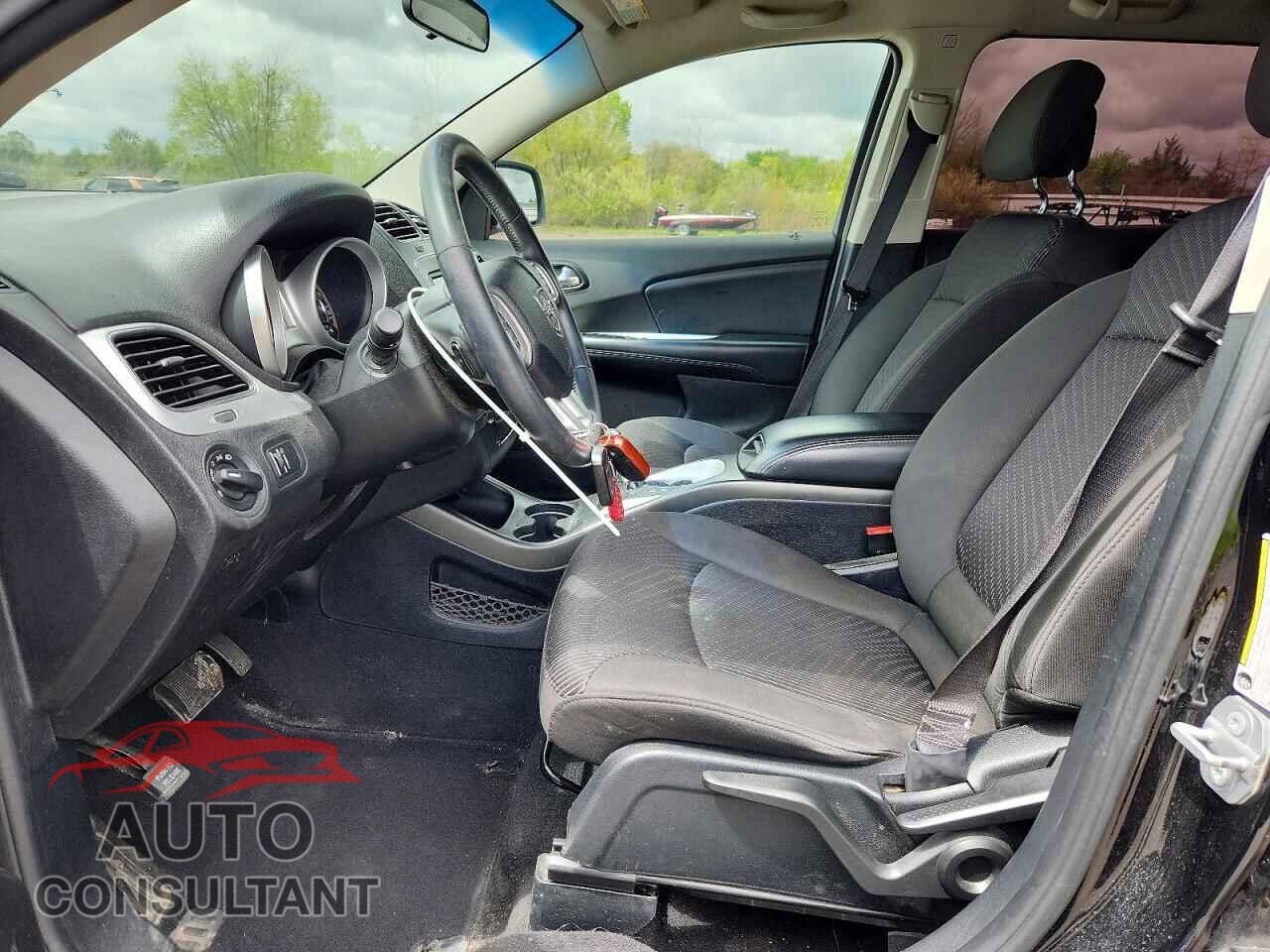 DODGE JOURNEY 2017 - 3C4PDCAB8HT606441