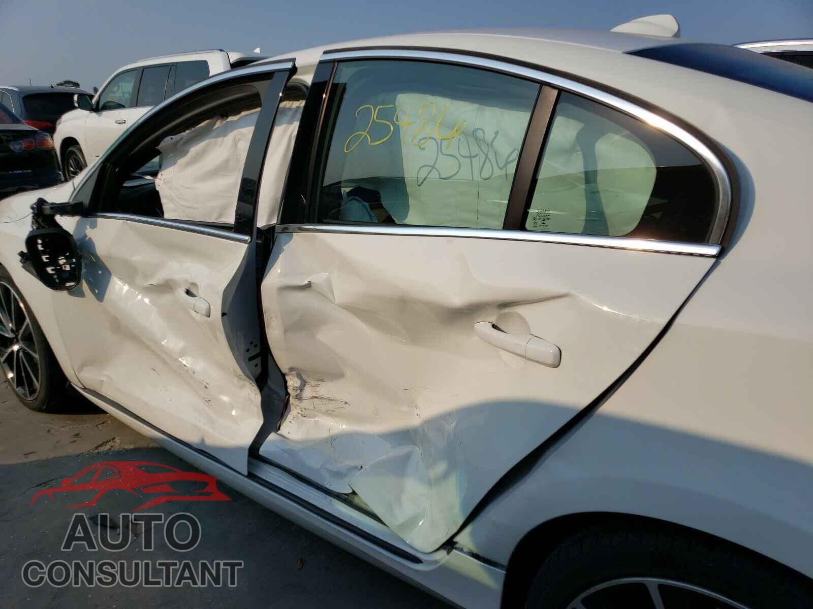 VOLVO S60 2016 - YV126MFK2G2409326