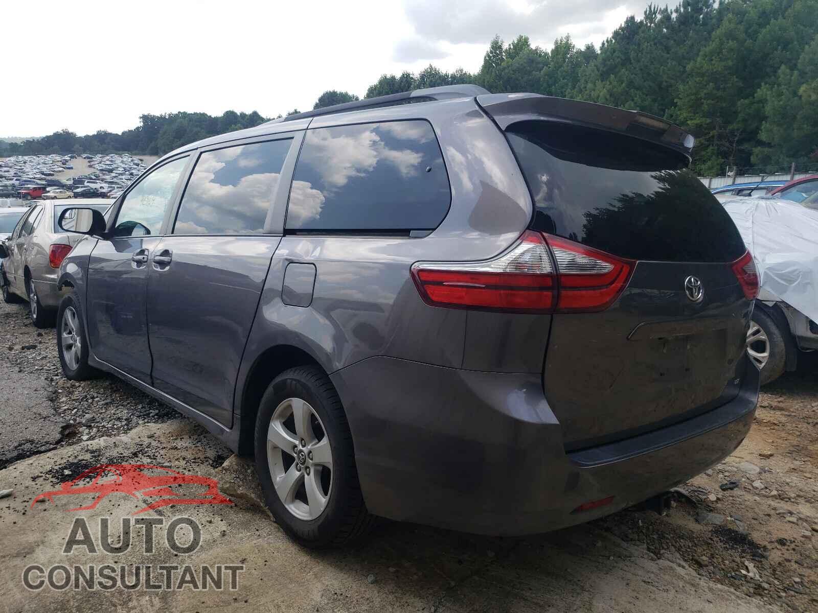 TOYOTA SIENNA 2018 - 5TDKZ3DC8JS906156