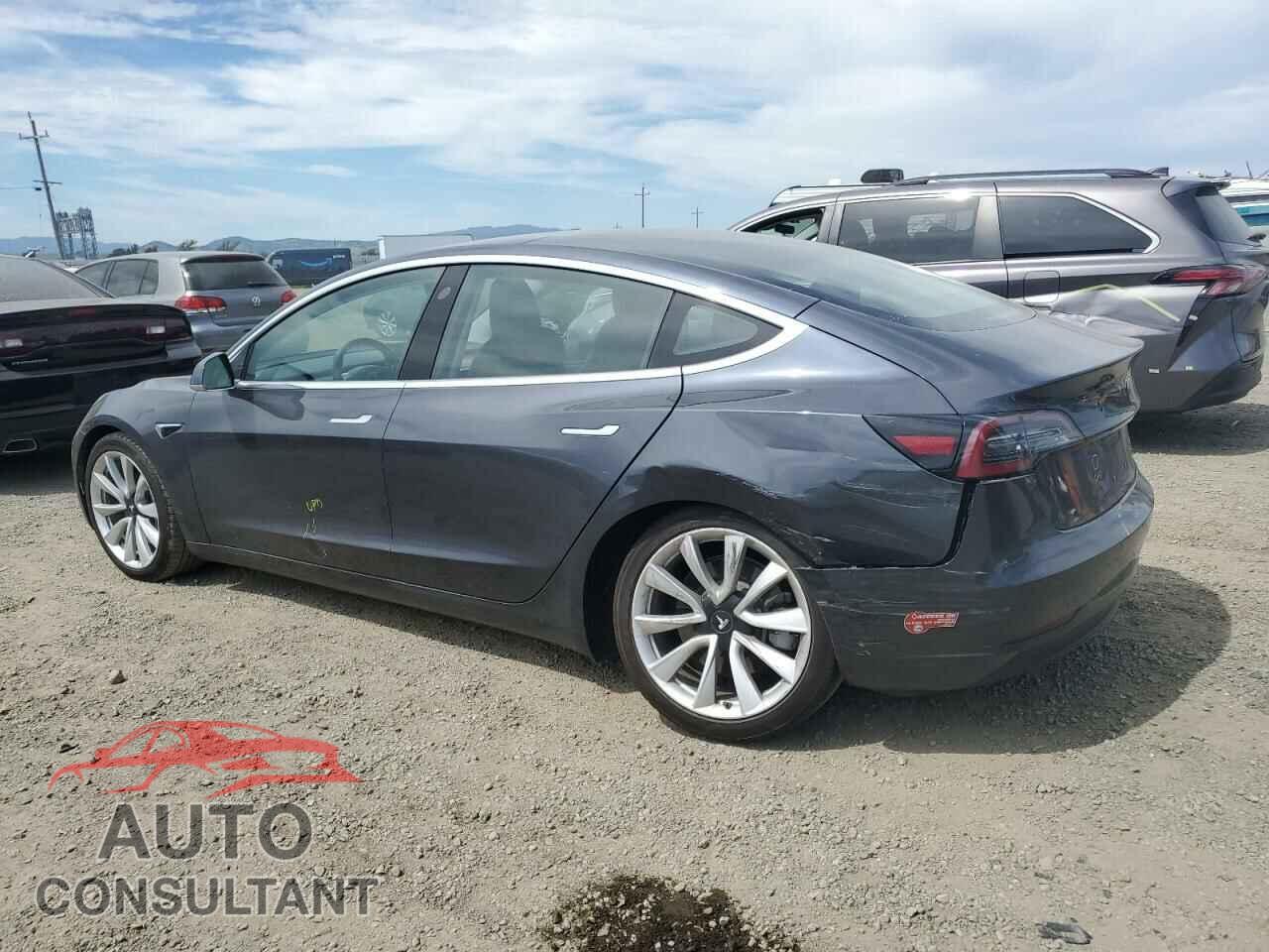 TESLA MODEL 3 2018 - 5YJ3E1EB3JF086793