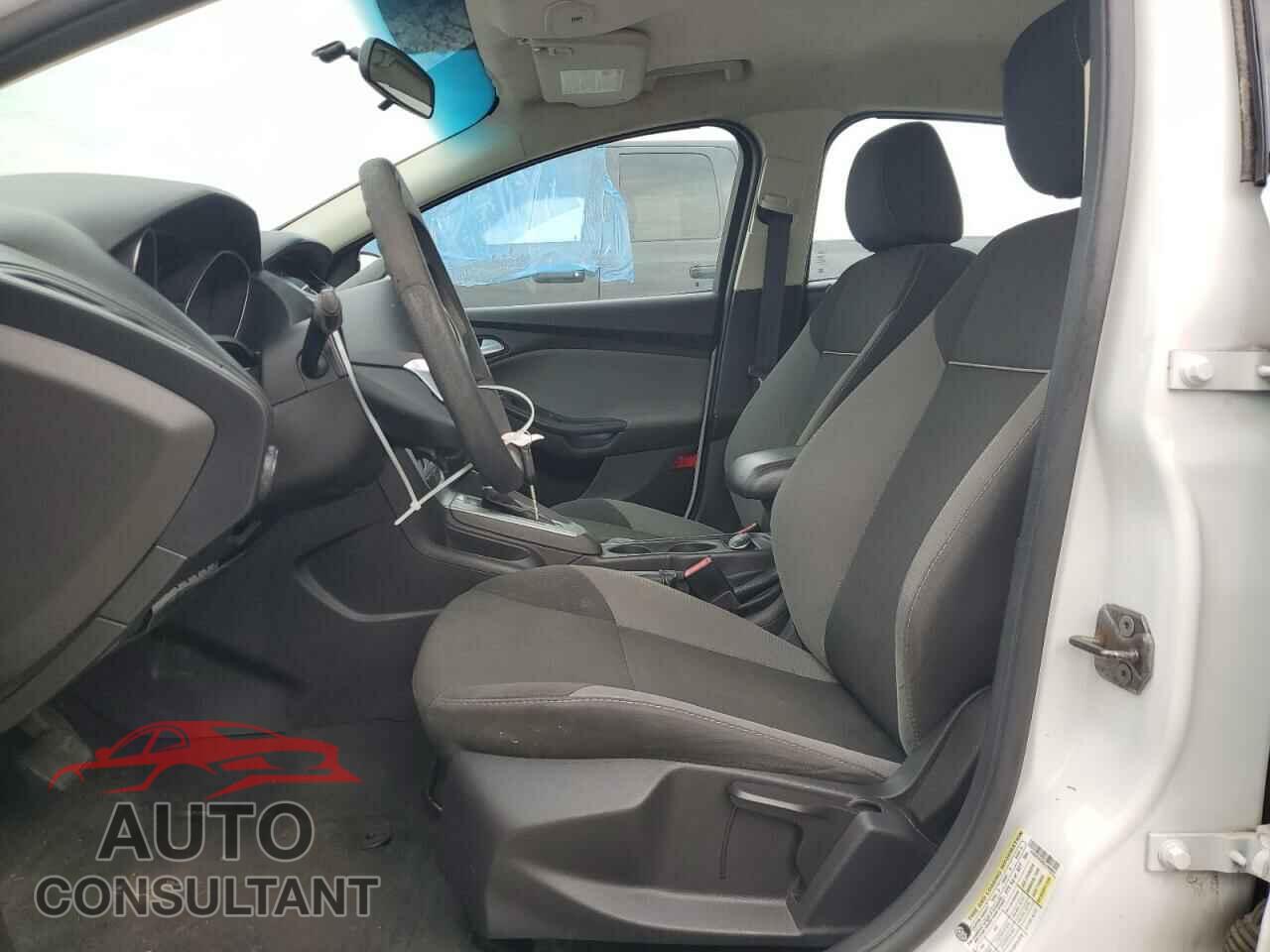 FORD FOCUS 2013 - 1FADP3F28DL260664