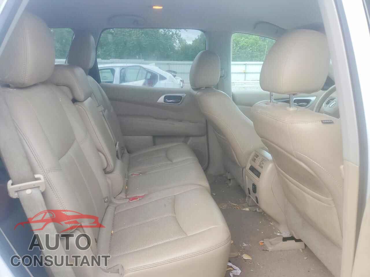 NISSAN PATHFINDER 2014 - 5N1AR2MM1EC690359