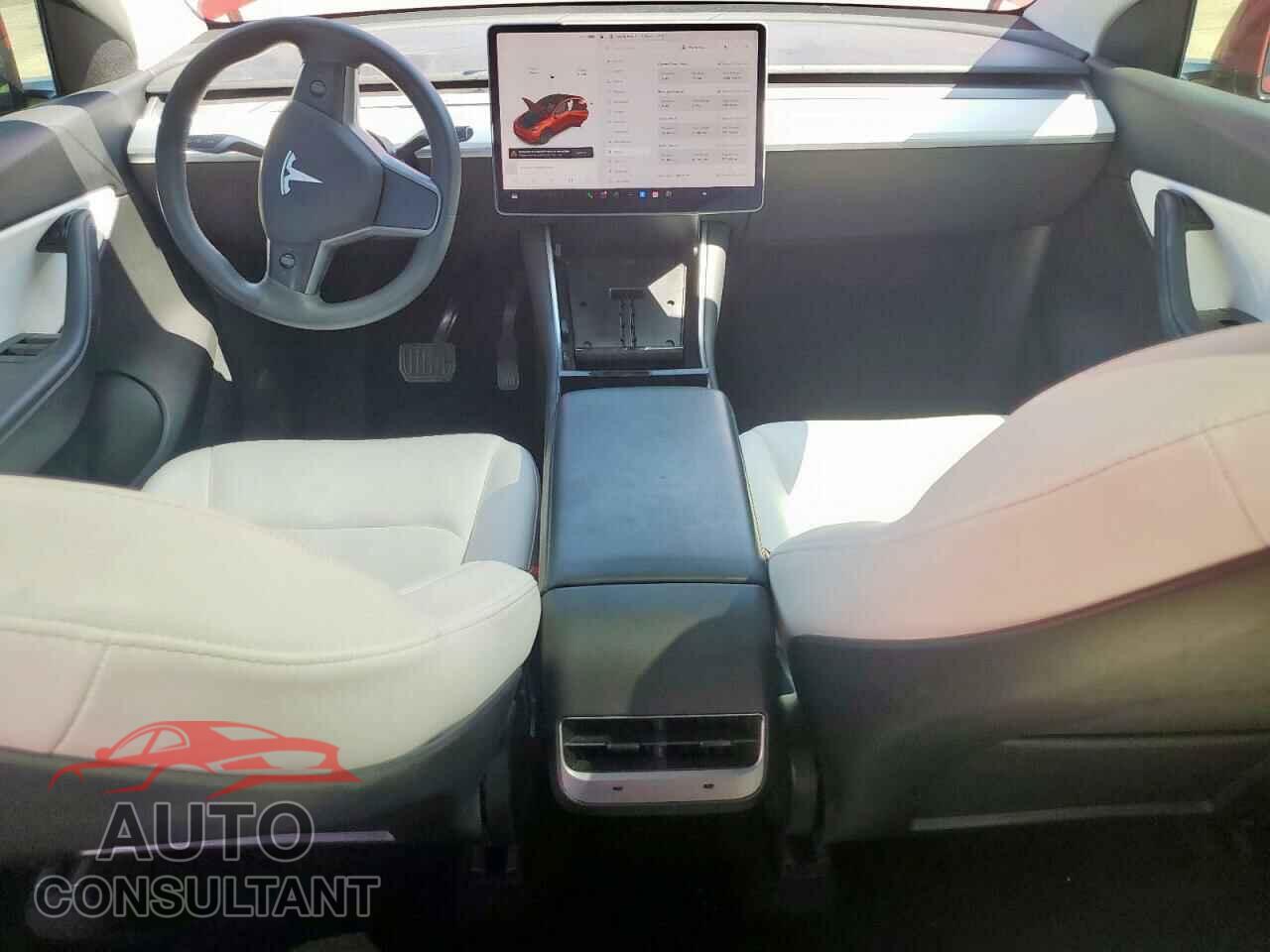 TESLA MODEL Y 2021 - 5YJYGDEE0MF079865