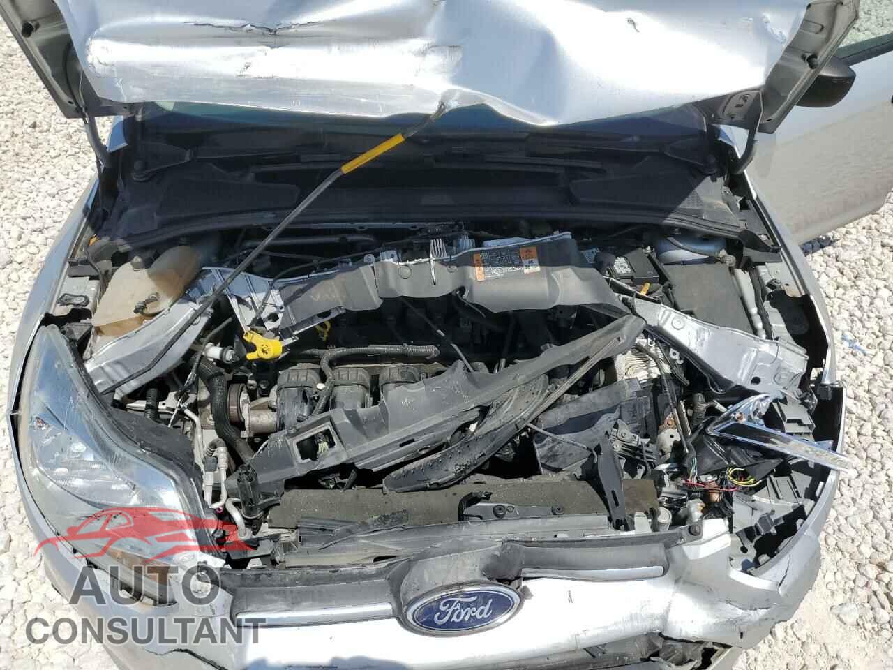 FORD FOCUS 2014 - 1FADP3E20EL388769