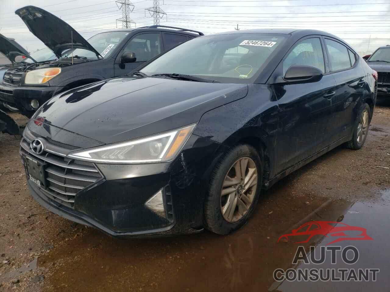 HYUNDAI ELANTRA 2019 - 5NPD84LF3KH405275