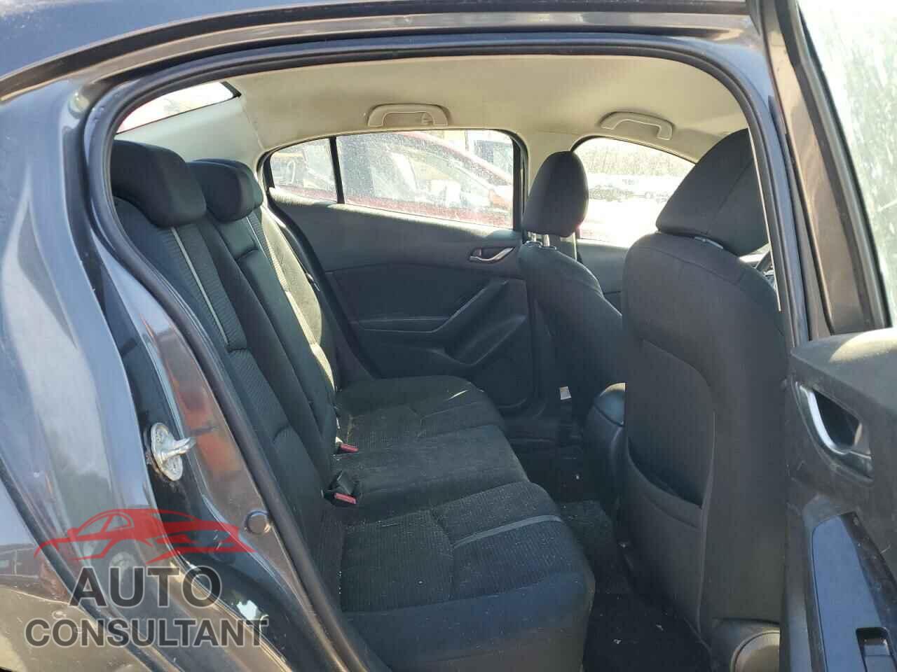 MAZDA 3 2017 - 3MZBN1U79HM132266