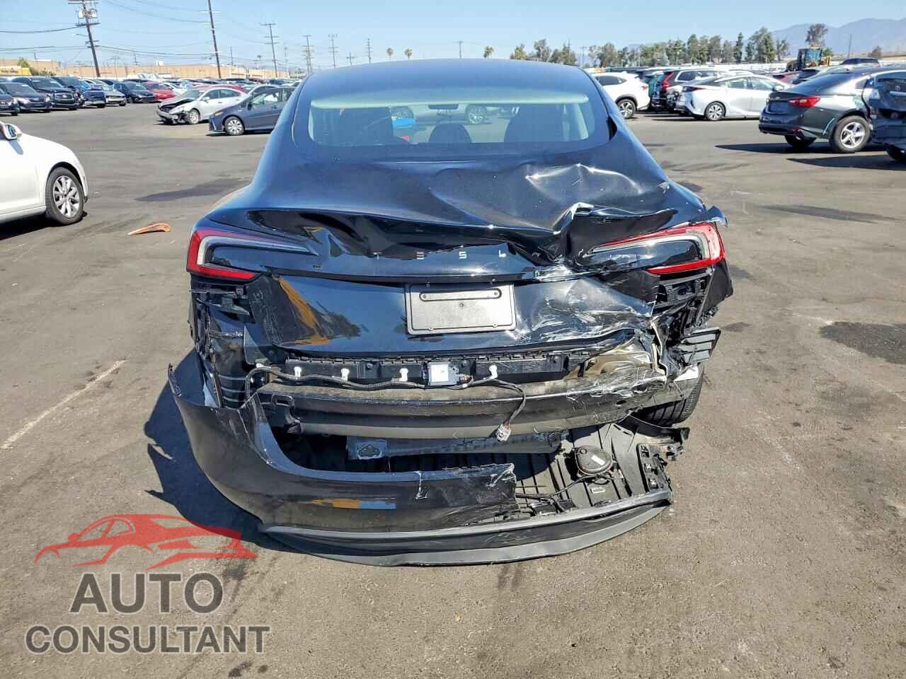TESLA MODEL 3 2024 - 5YJ3E1EA1RF722808