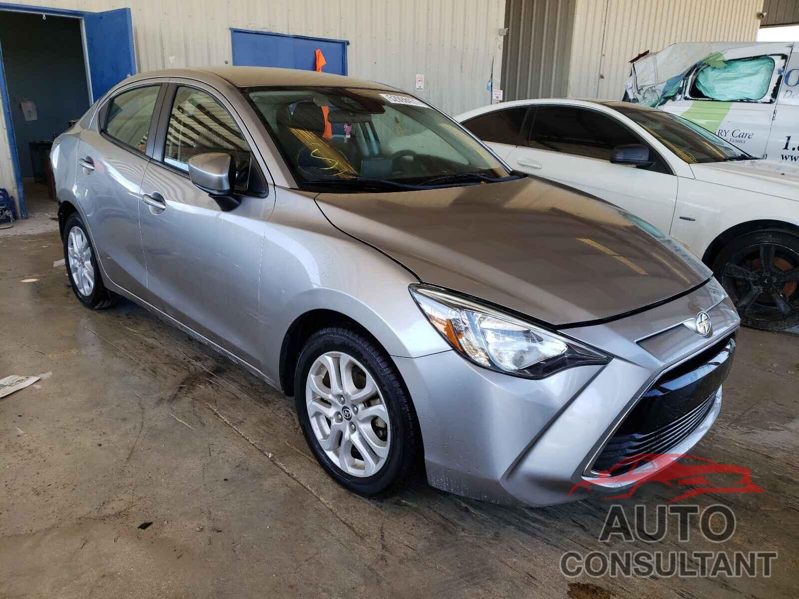 TOYOTA SCION 2016 - 3MYDLBZV0GY140957