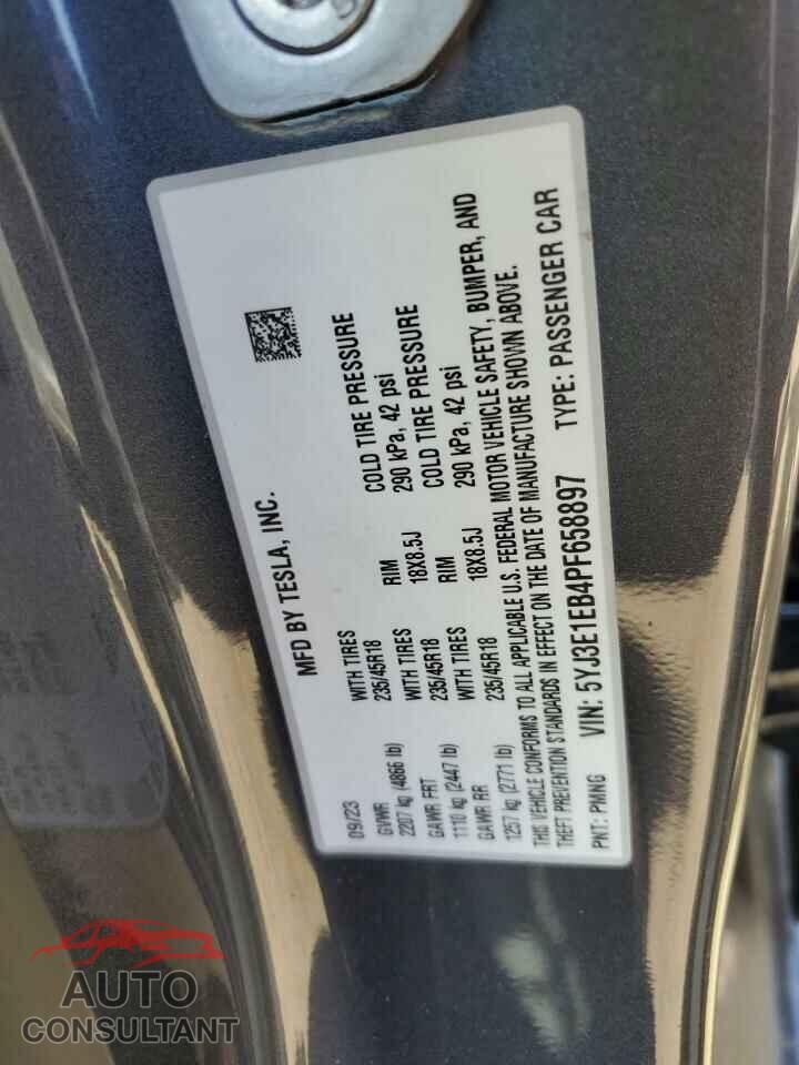 TESLA MODEL 3 2023 - 5YJ3E1EB4PF658897