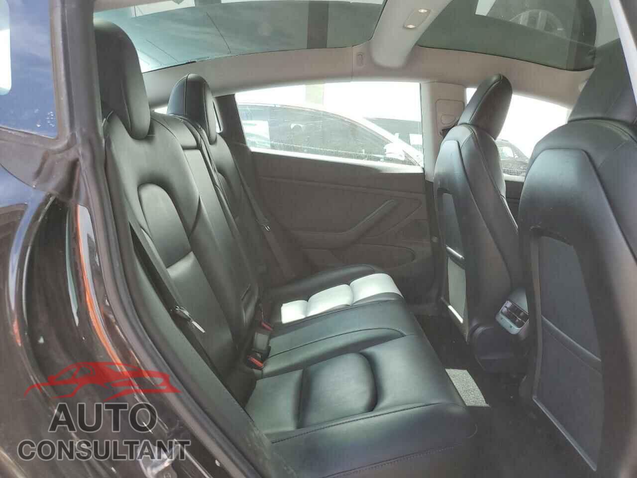 TESLA MODEL 3 2019 - 5YJ3E1EA8KF417067