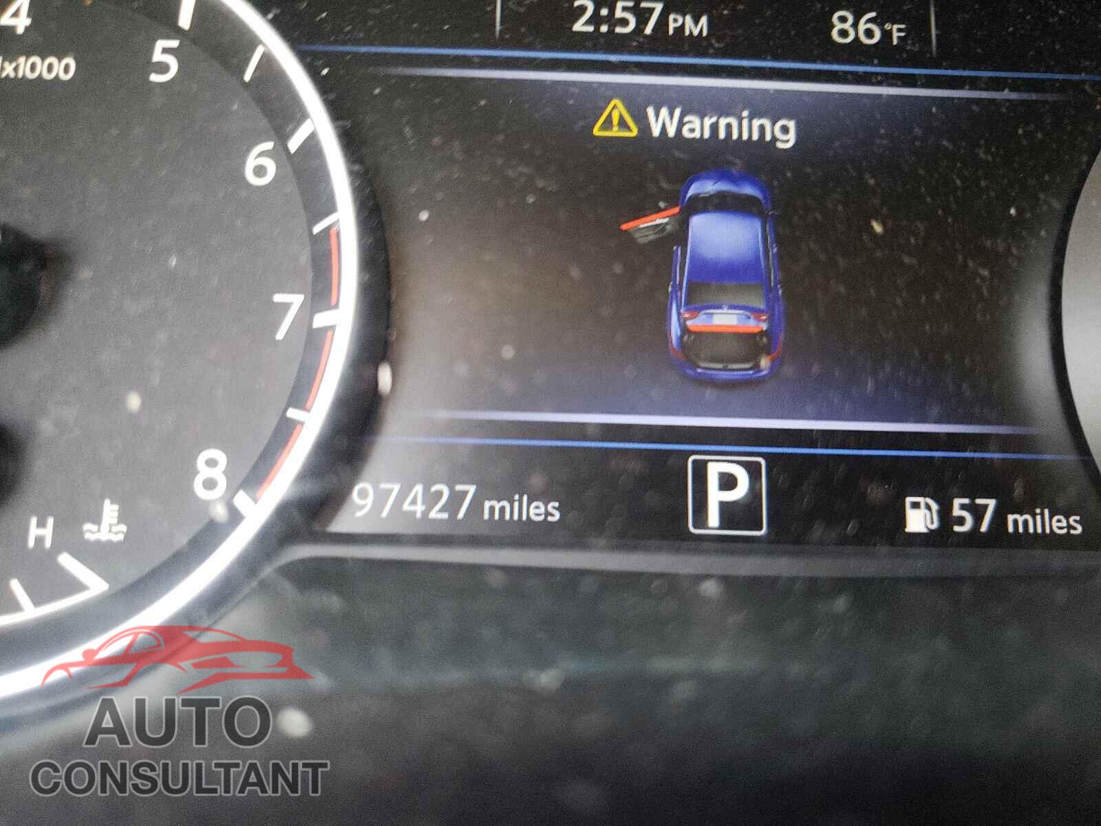NISSAN MAXIMA 2017 - 1N4AA6AP0HC375323