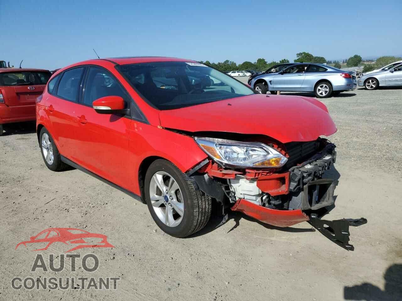 FORD FOCUS 2014 - 1FADP3K2XEL162923