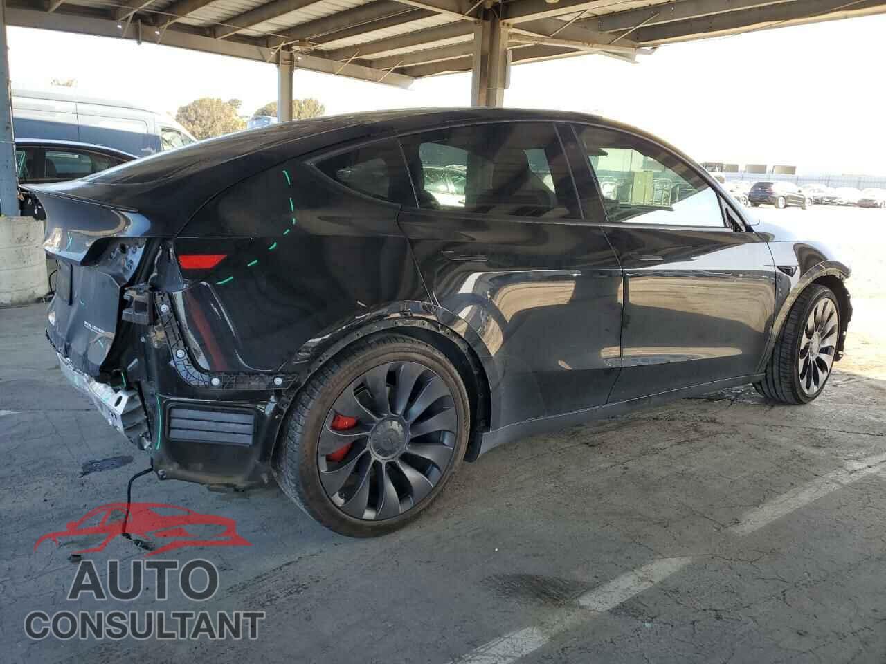 TESLA MODEL Y 2021 - 5YJYGDEF7MF215644