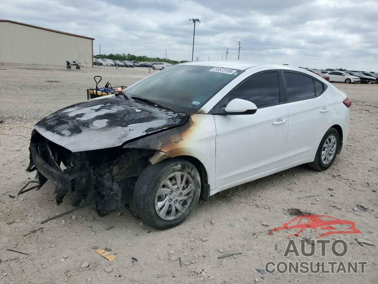 HYUNDAI ELANTRA 2018 - 5NPD74LF7JH389583