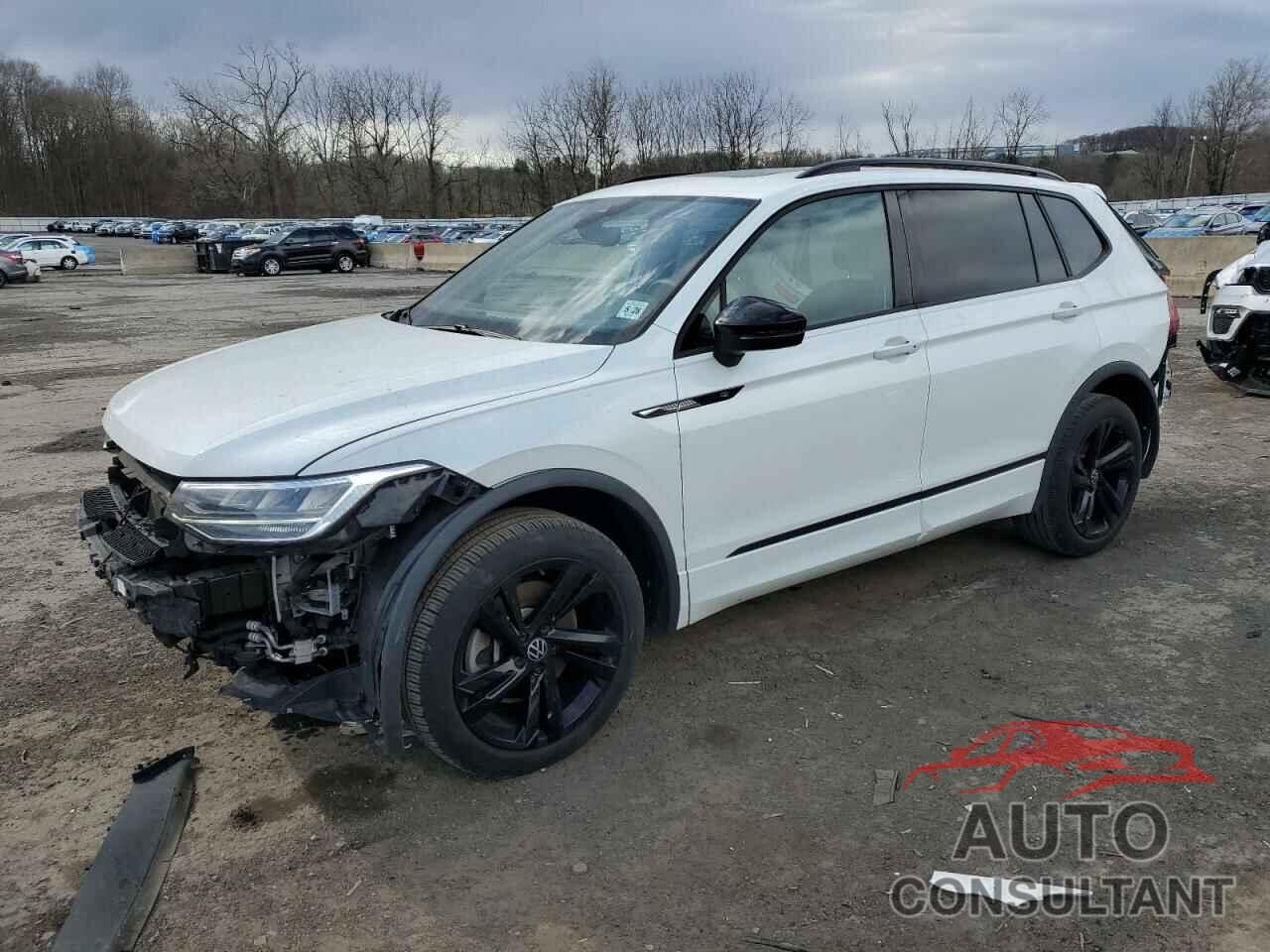 VOLKSWAGEN TIGUAN 2023 - 3VVCB7AX0PM092196