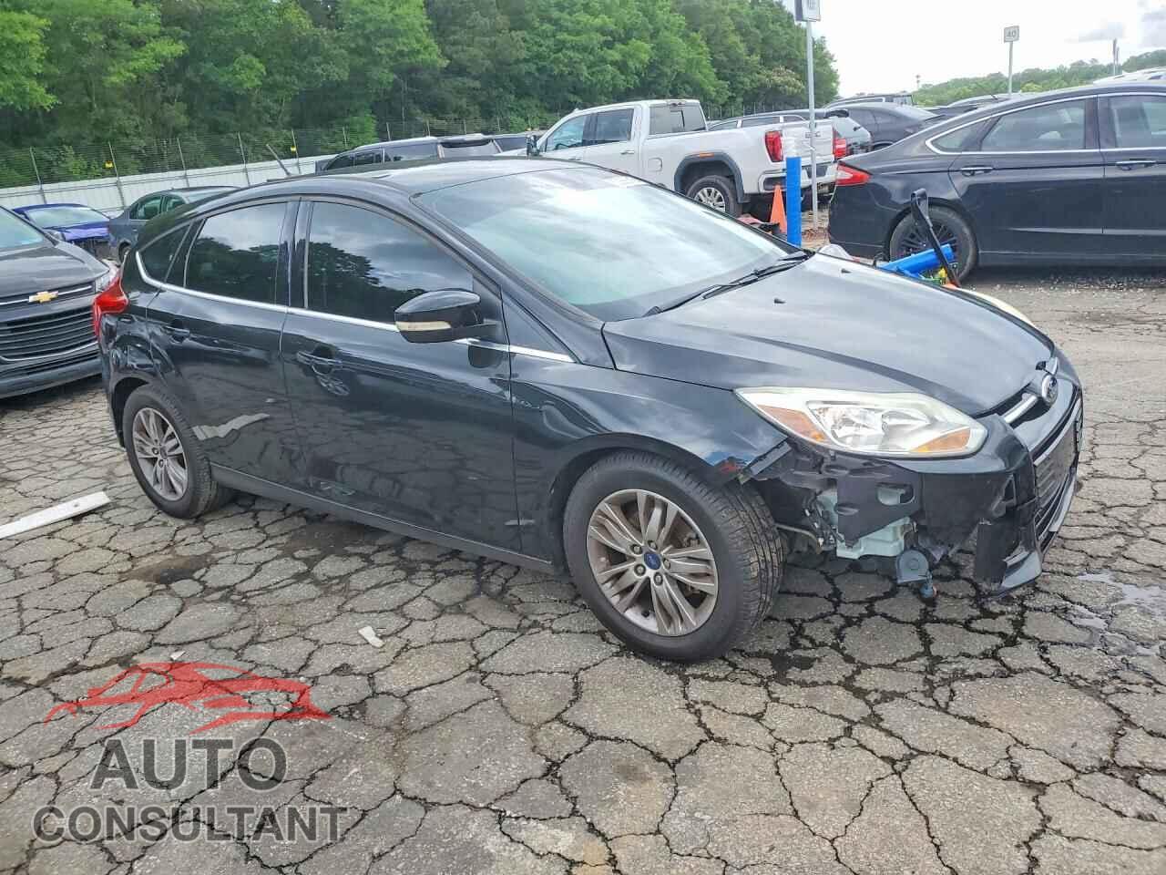 FORD FOCUS 2012 - 1FAHP3M24CL358366