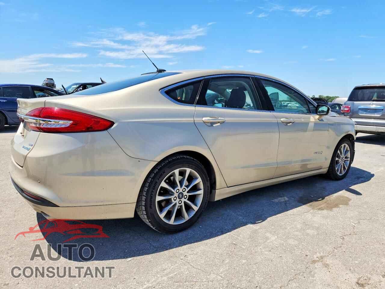 FORD FUSION 2017 - 3FA6P0LU2HR400471
