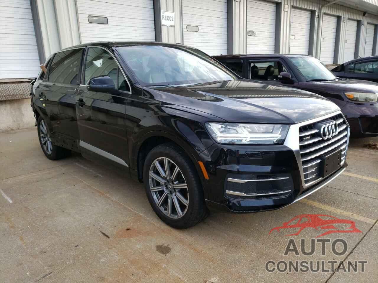 AUDI Q7 2019 - WA1LHAF72KD032499