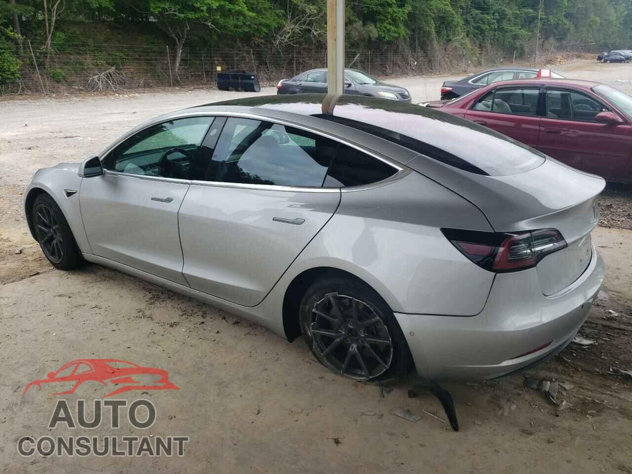 TESLA MODEL 3 2018 - 5YJ3E1EA4JF040364