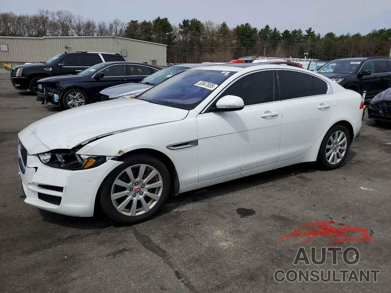 JAGUAR XE 2019 - SAJAR4FX4KCP48324
