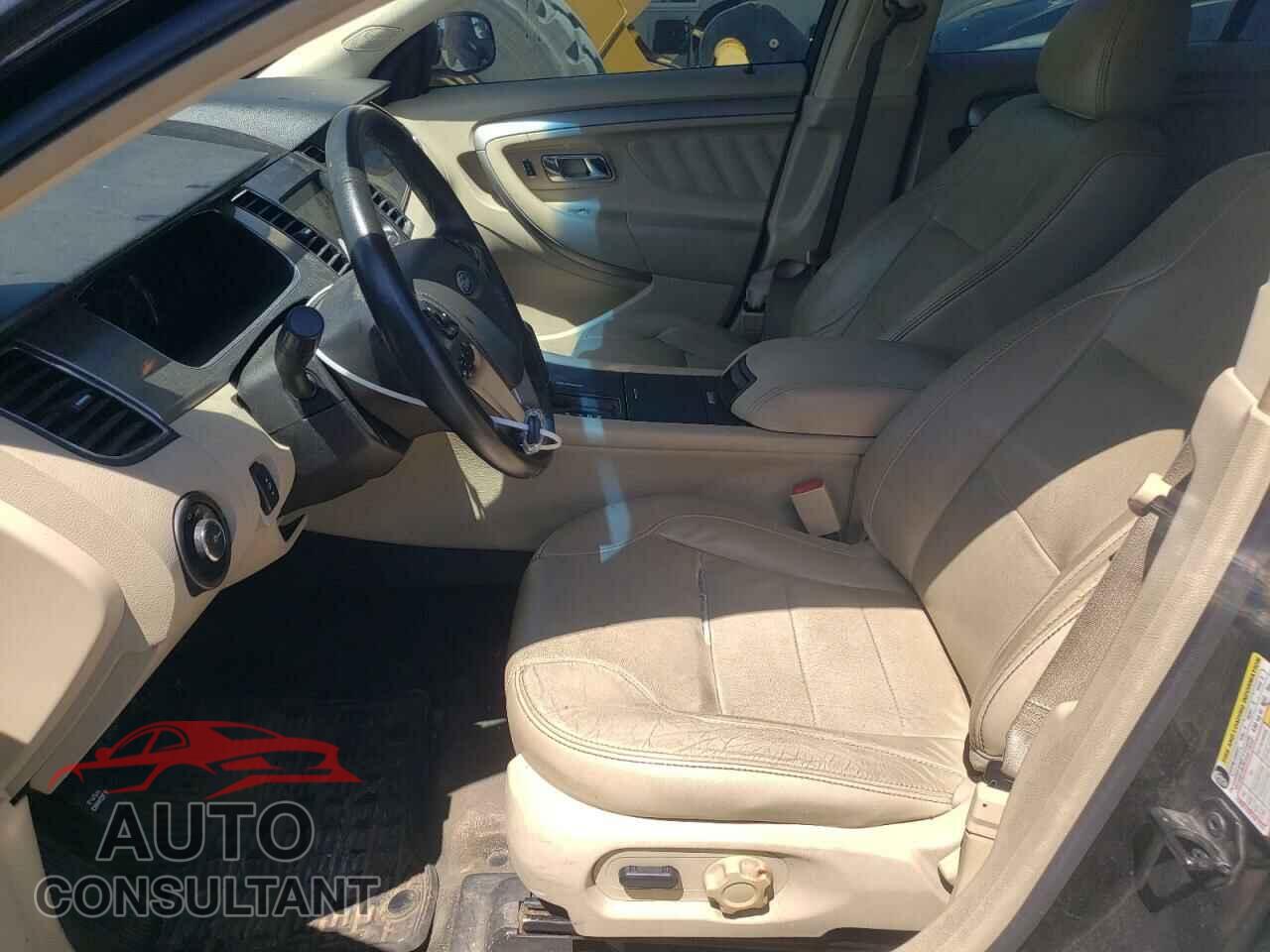 FORD TAURUS 2013 - 1FAHP2E81DG235583