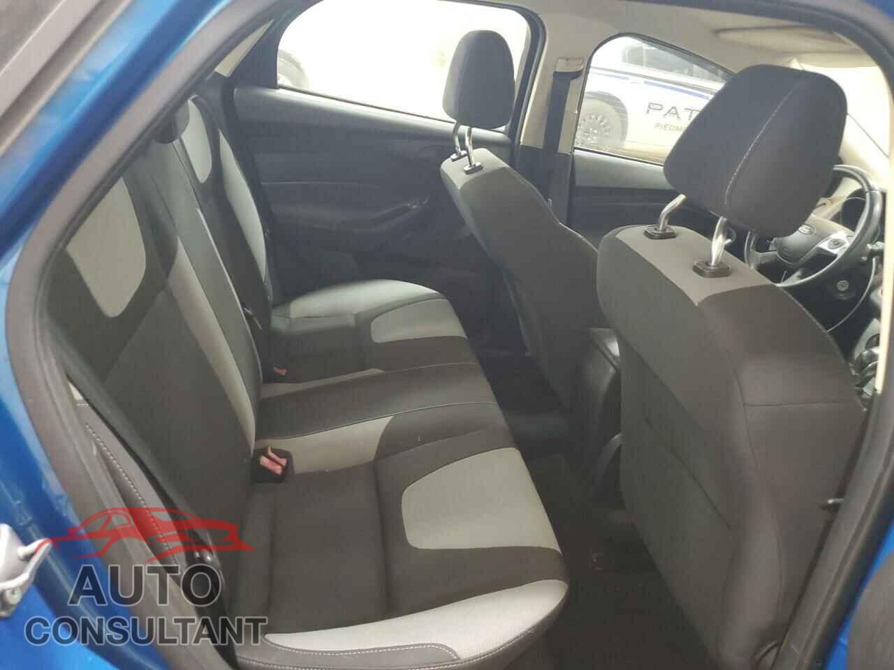FORD FOCUS 2012 - 1FAHP3F20CL200104