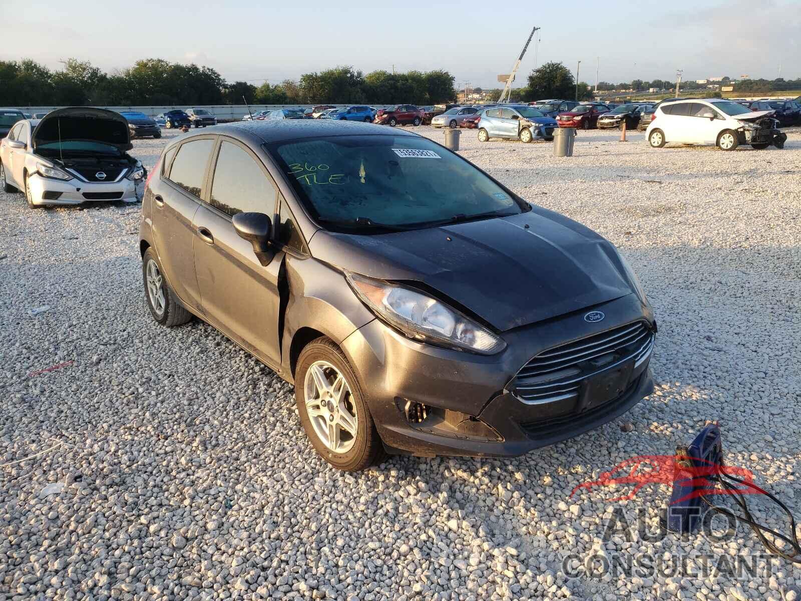 FORD FIESTA 2017 - 3FADP4EJ2HM136022